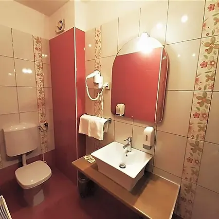 Hotel Vodisek - Depandansa Hotela Capris Boutique 3*