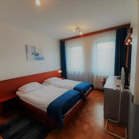 Hotel Vodisek - Depandansa Hotela Capris Boutique Koper