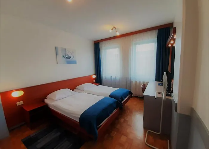 Hotel Vodisek - Depandansa Hotela Capris Boutique Koper