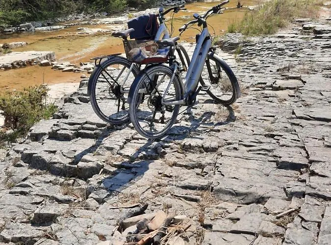 Vodisek - Depandansa Hotela Capris Boutique ホテル 3*